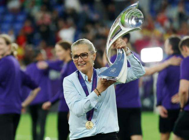 1753660995188039818.png wiegman.png