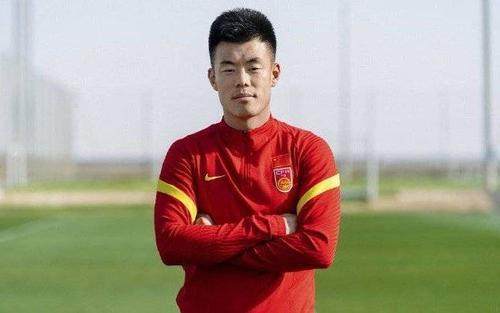 开云体育app-官方：亚泰前锋谭龙接到征调函 赴迪拜参加40强赛